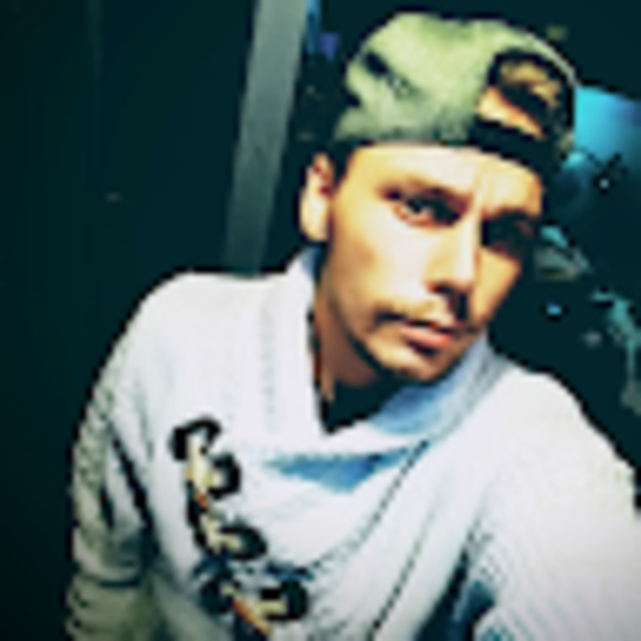 Meet your Posher, Dustin - Picture 1 of 1